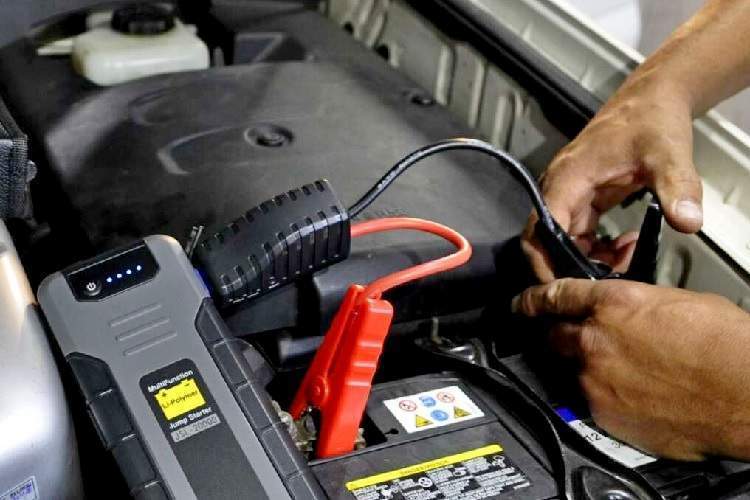 В автомобиле не заряжается аккумулятор - статья на DDCAR