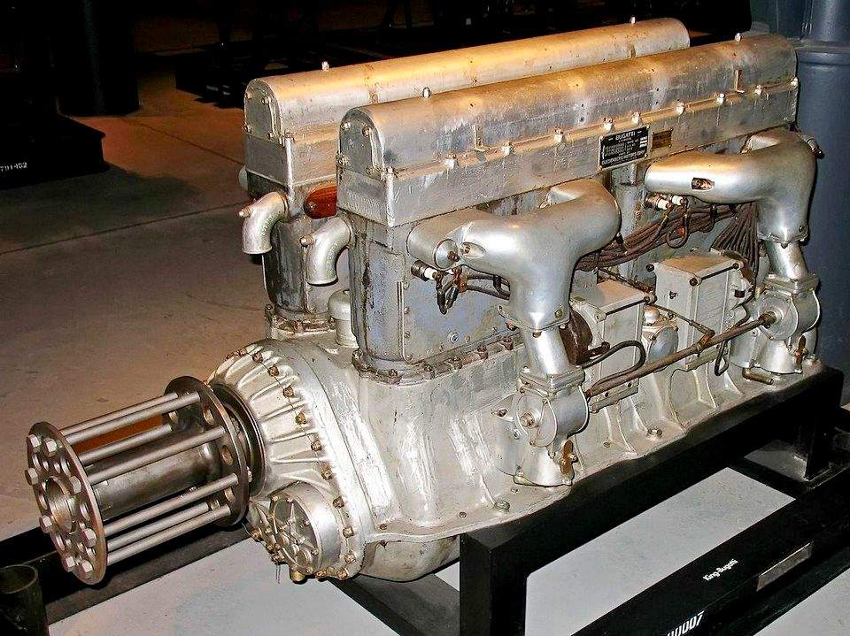 U-образный двигатель